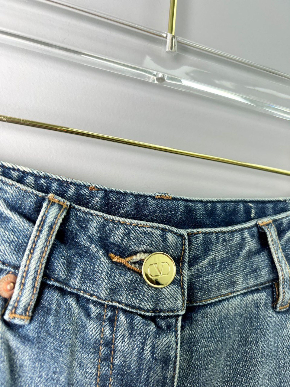 ДЖИНСЫ VALENTINO детальное фото