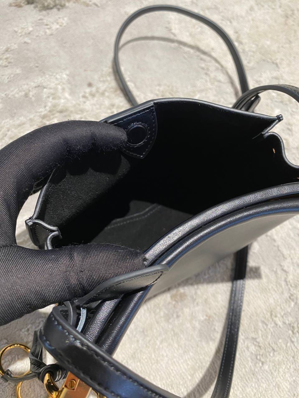 СУМКА ALAIA детальное фото