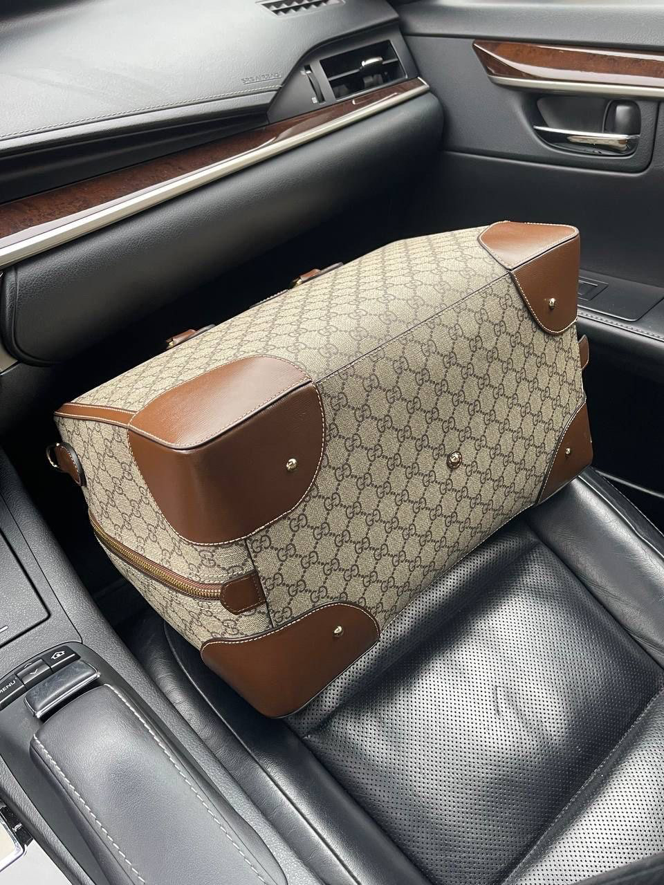 ДОРОЖНАЯ СУМКА GUCCI детальное фото