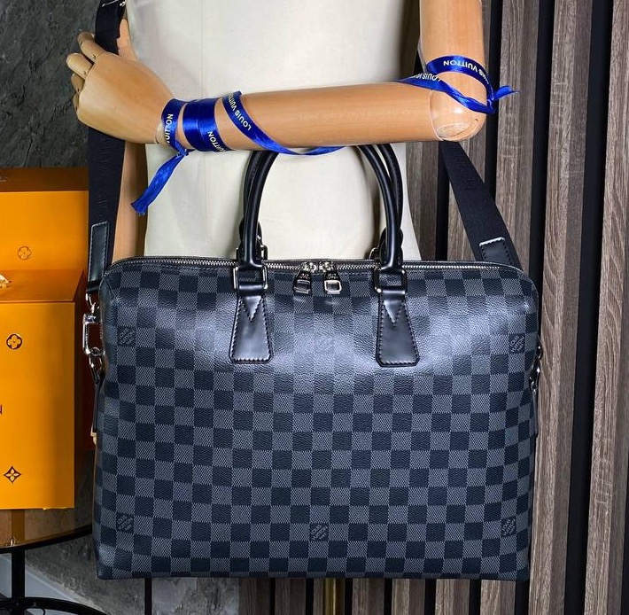 МУЖСКОЙ ПОРТФЕЛЬ LOUIS VUITTON фото