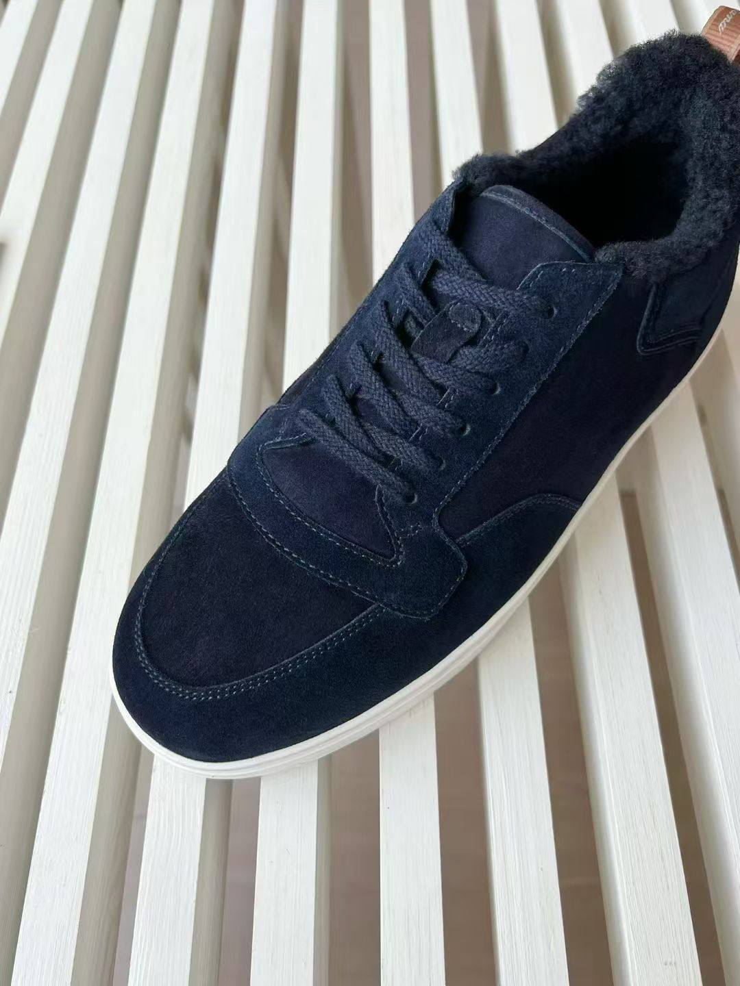 МУЖСКИЕ КЕДЫ LORO PIANA детальное фото