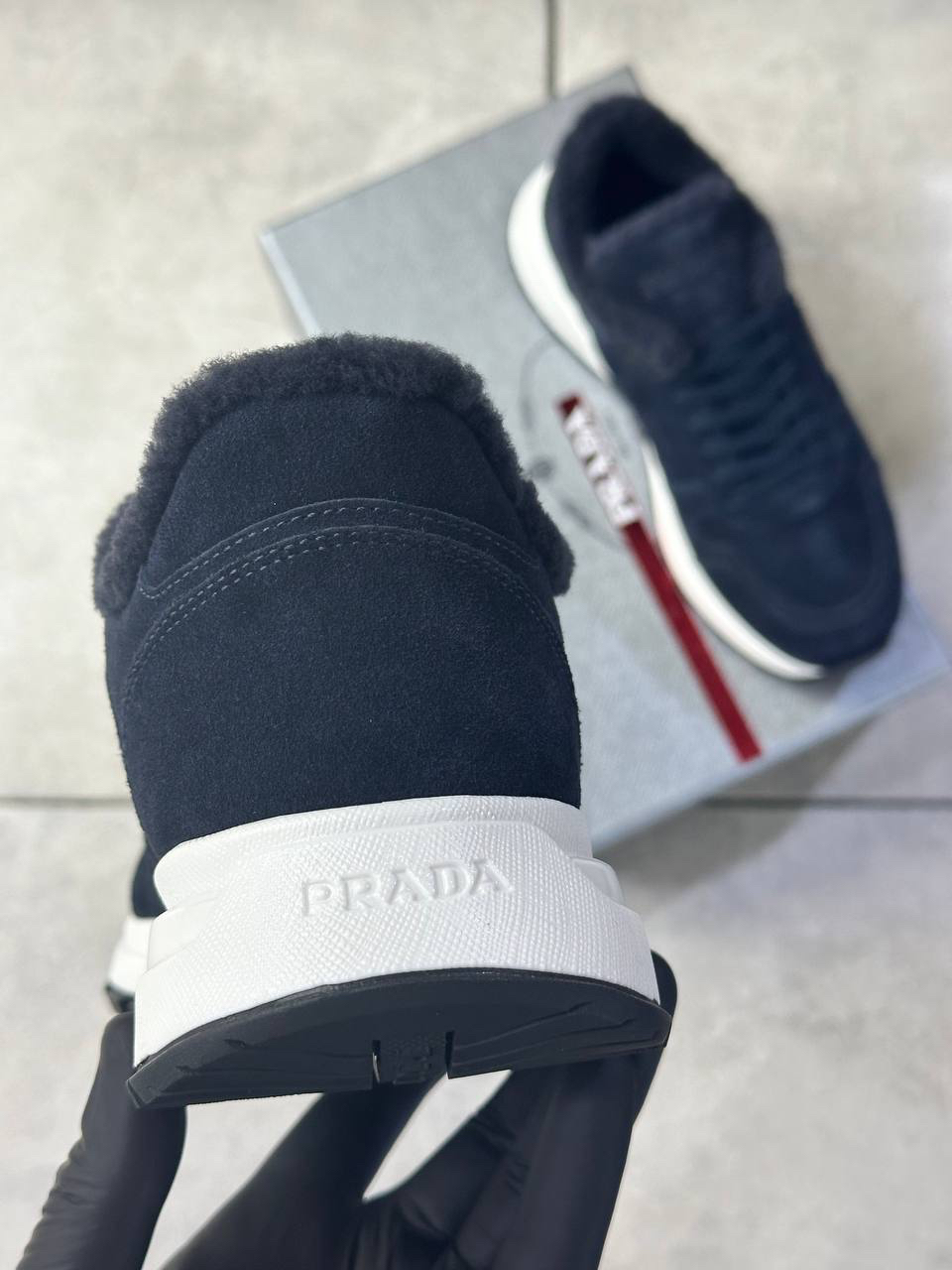 МУЖСКИЕ КРОССОВКИ PRADA детальное фото