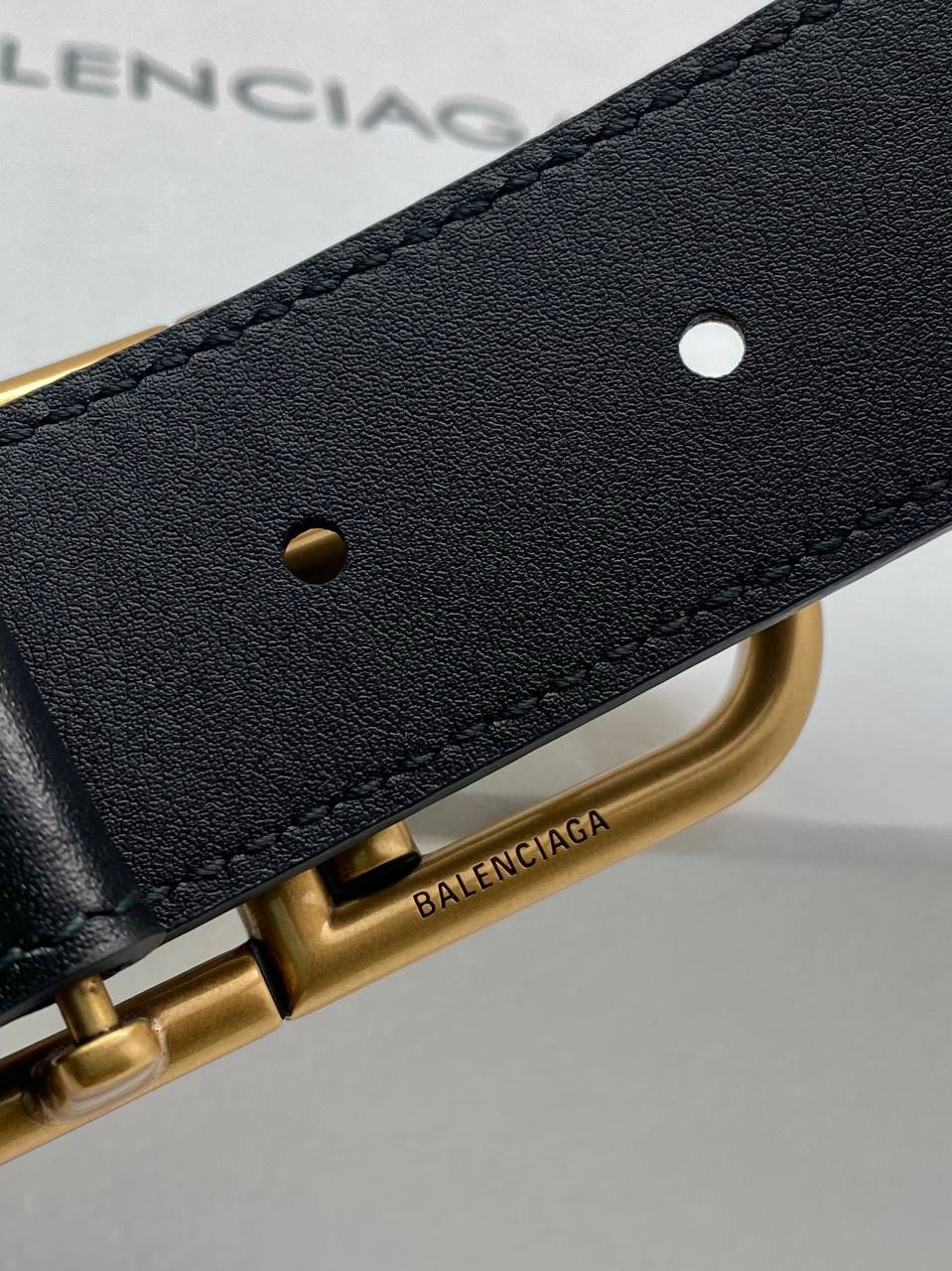 ЖЕНСКИЙ РЕМЕНЬ BALENCIAGA детальное фото