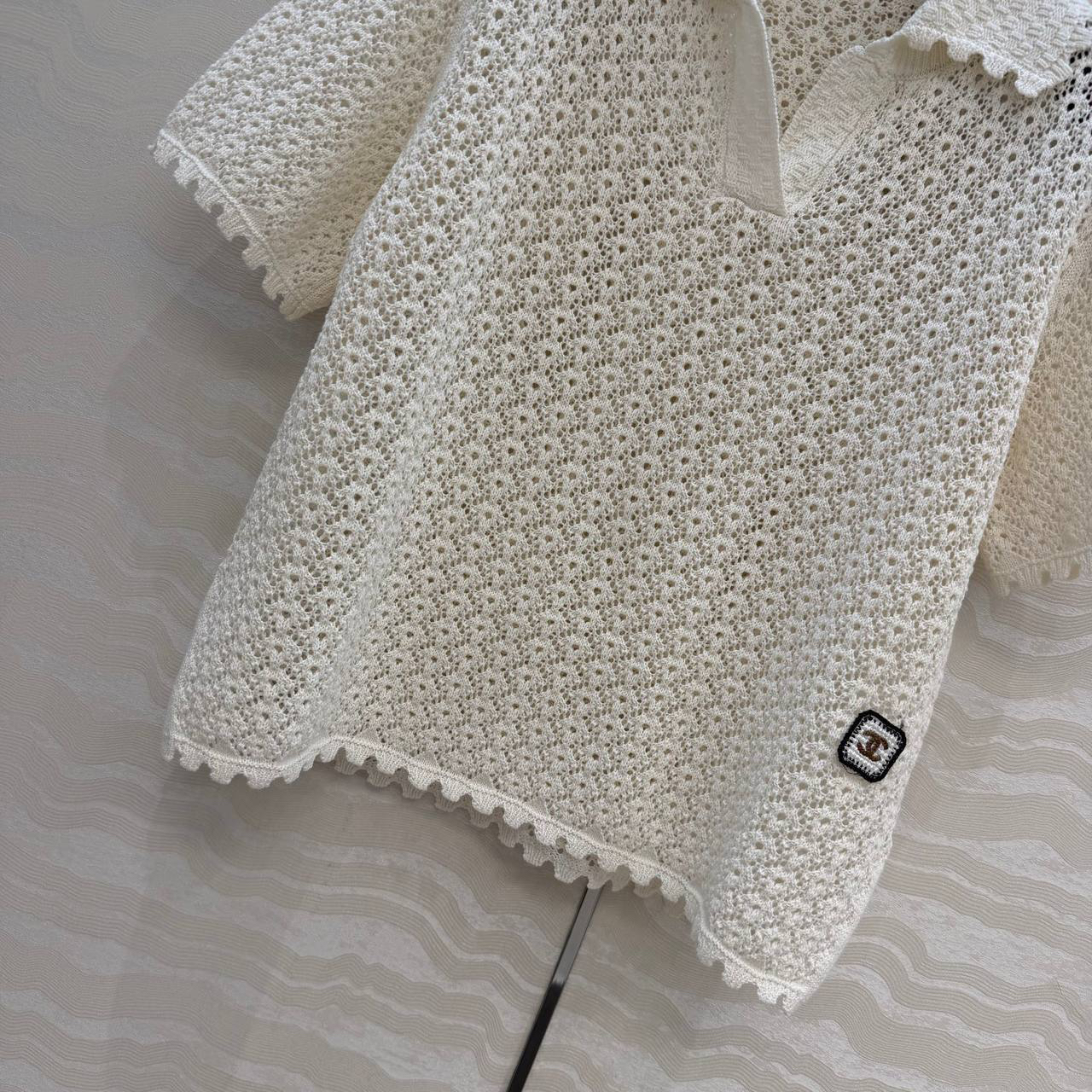 ФУТБОЛКА CHANEL детальное фото