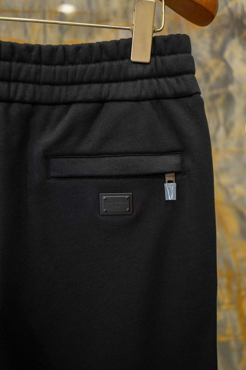 МУЖСКОЙ КОСТЮМ DOLCE&GABBANA детальное фото