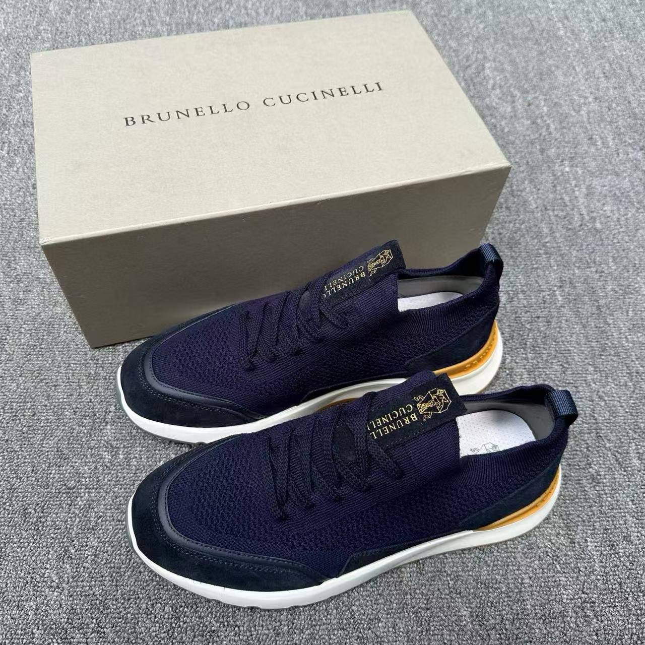 МУЖСКИЕ КРОССОВКИ BRUNELLO CUCINELLI детальное фото