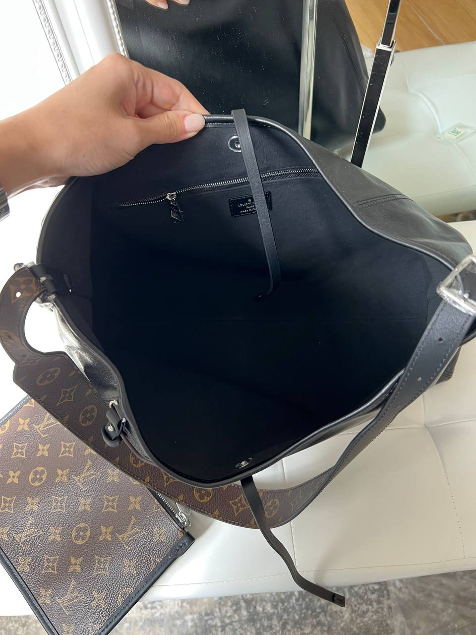 СУМКА LOUIS VUITTON детальное фото