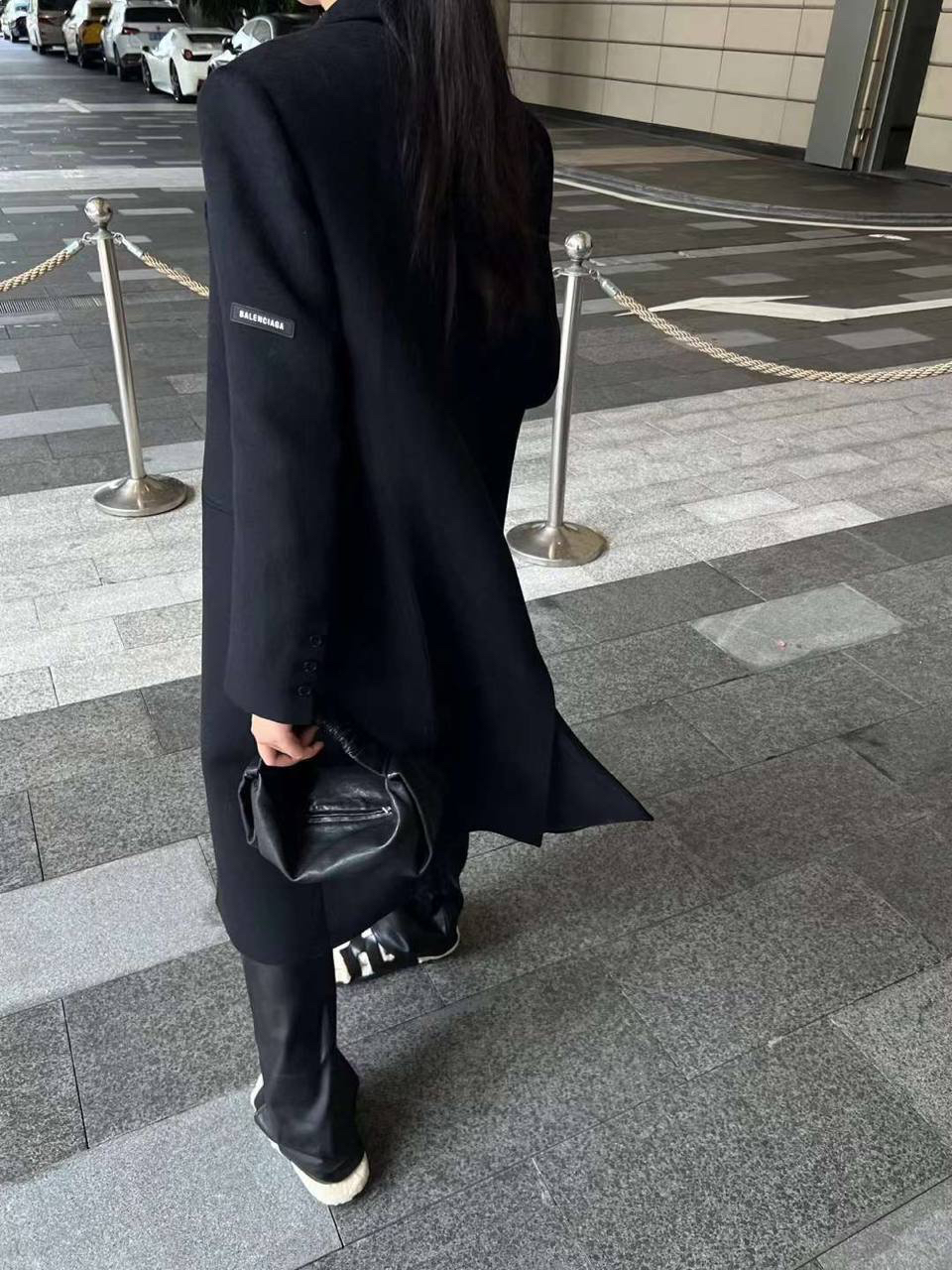 ПАЛЬТО BALENCIAGA детальное фото