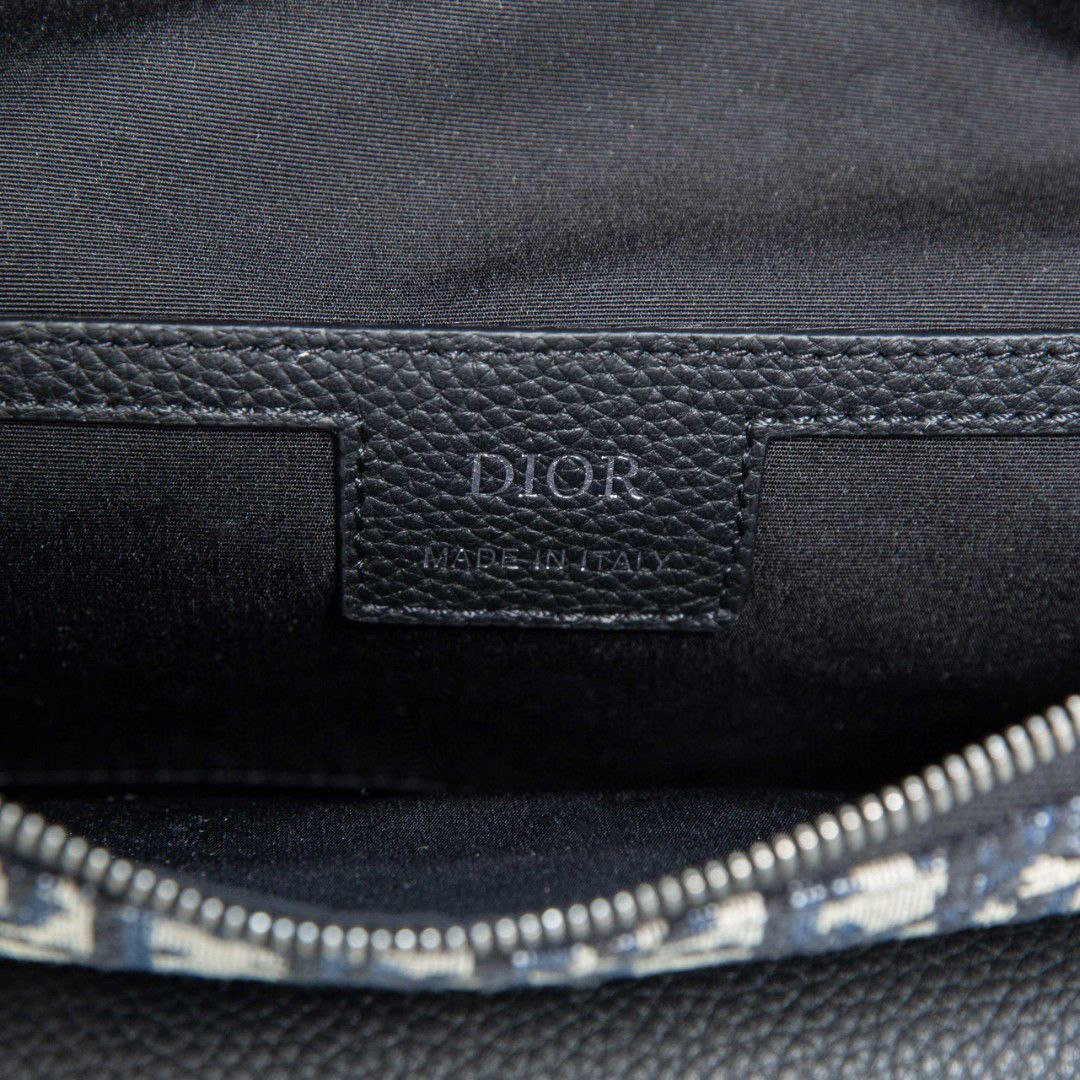 МУЖСКАЯ СУМКА СЛИНГ CHRISTIAN DIOR детальное фото