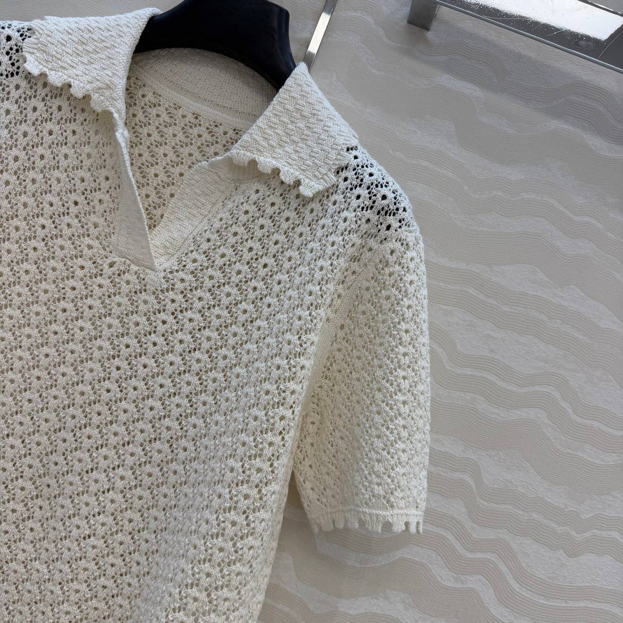 ФУТБОЛКА CHANEL детальное фото