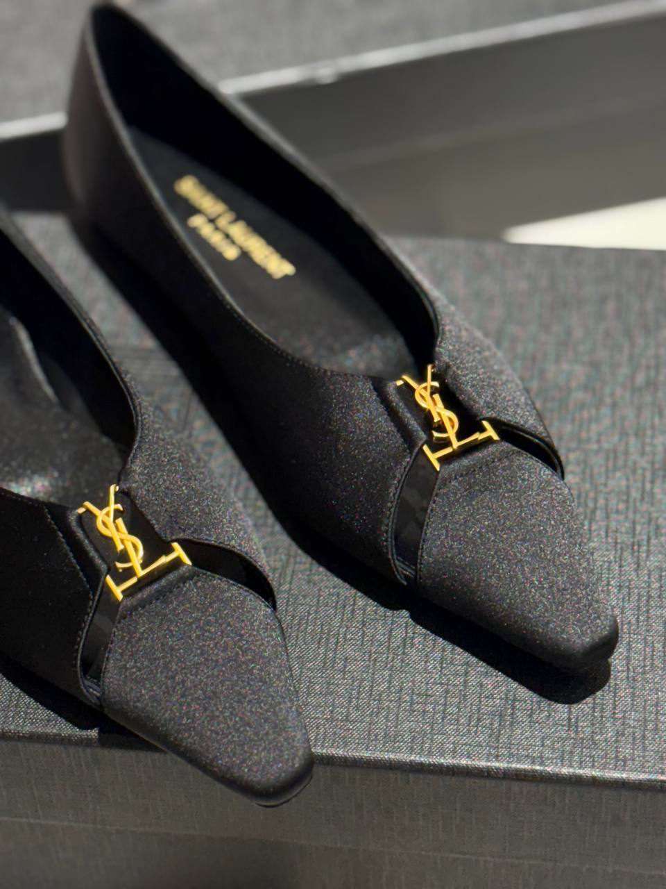 ТУФЛИ SAINT LAURENT детальное фото