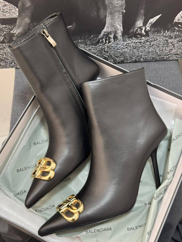 БОТИЛЬОНЫ BALENCIAGA фото
