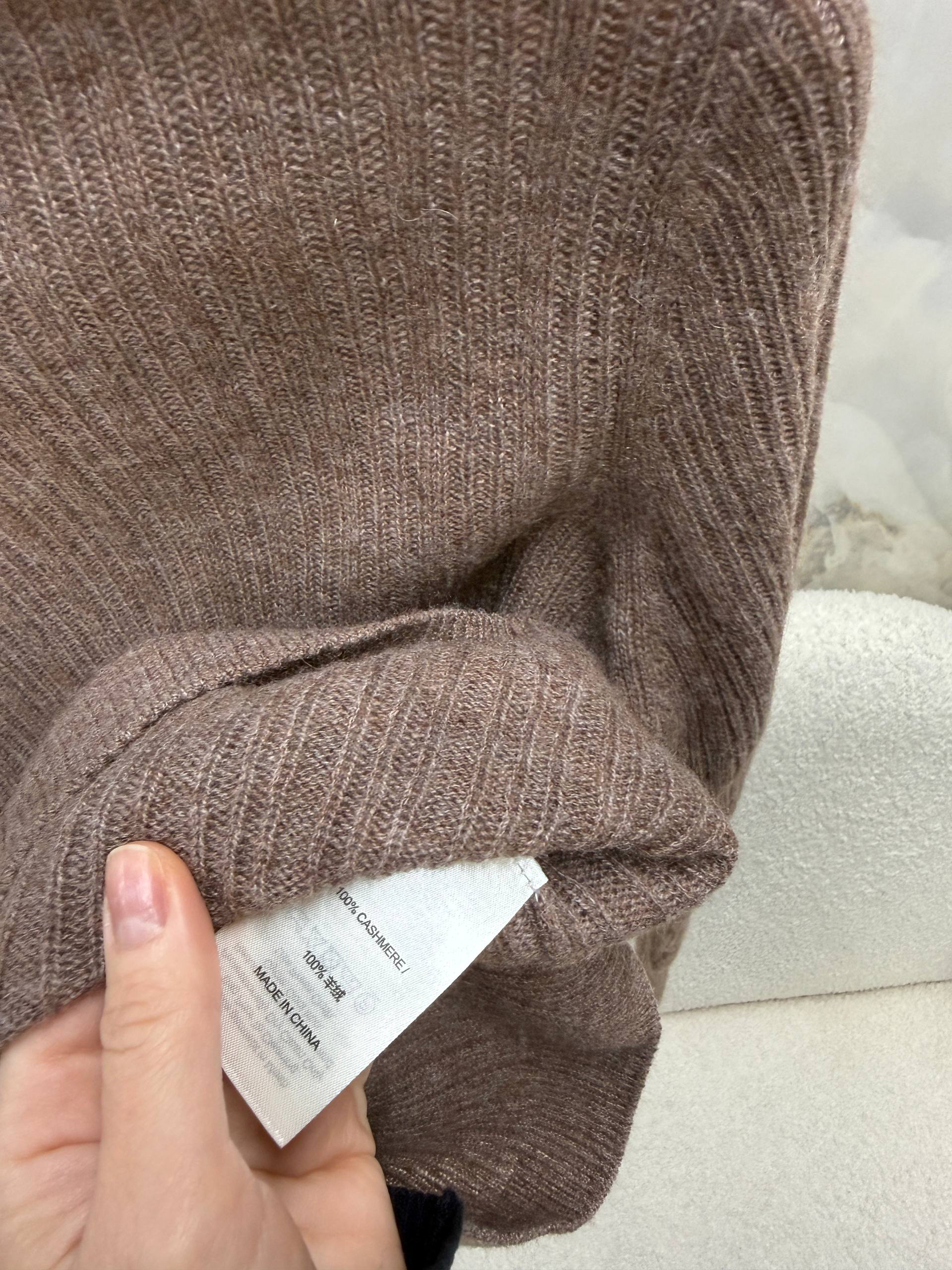 ВОДОЛАЗКА LORO PIANA детальное фото