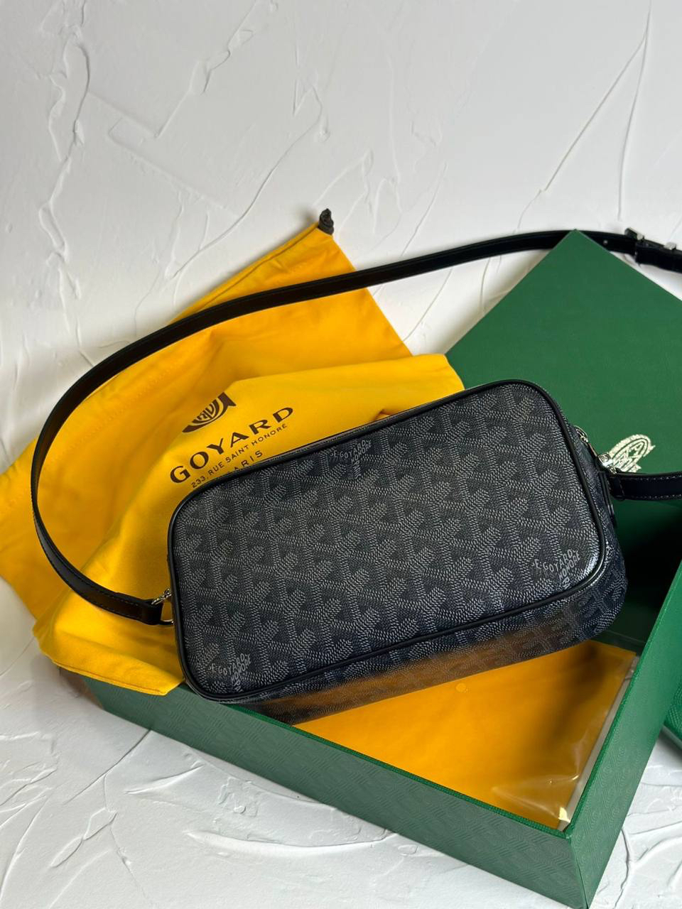 МУЖСКАЯ СУМКА МЕССЕНДЖЕР GOYARD детальное фото