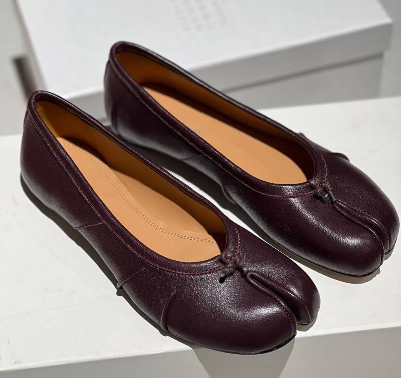 БАЛЕТКИ MAISON MARGIELA фото