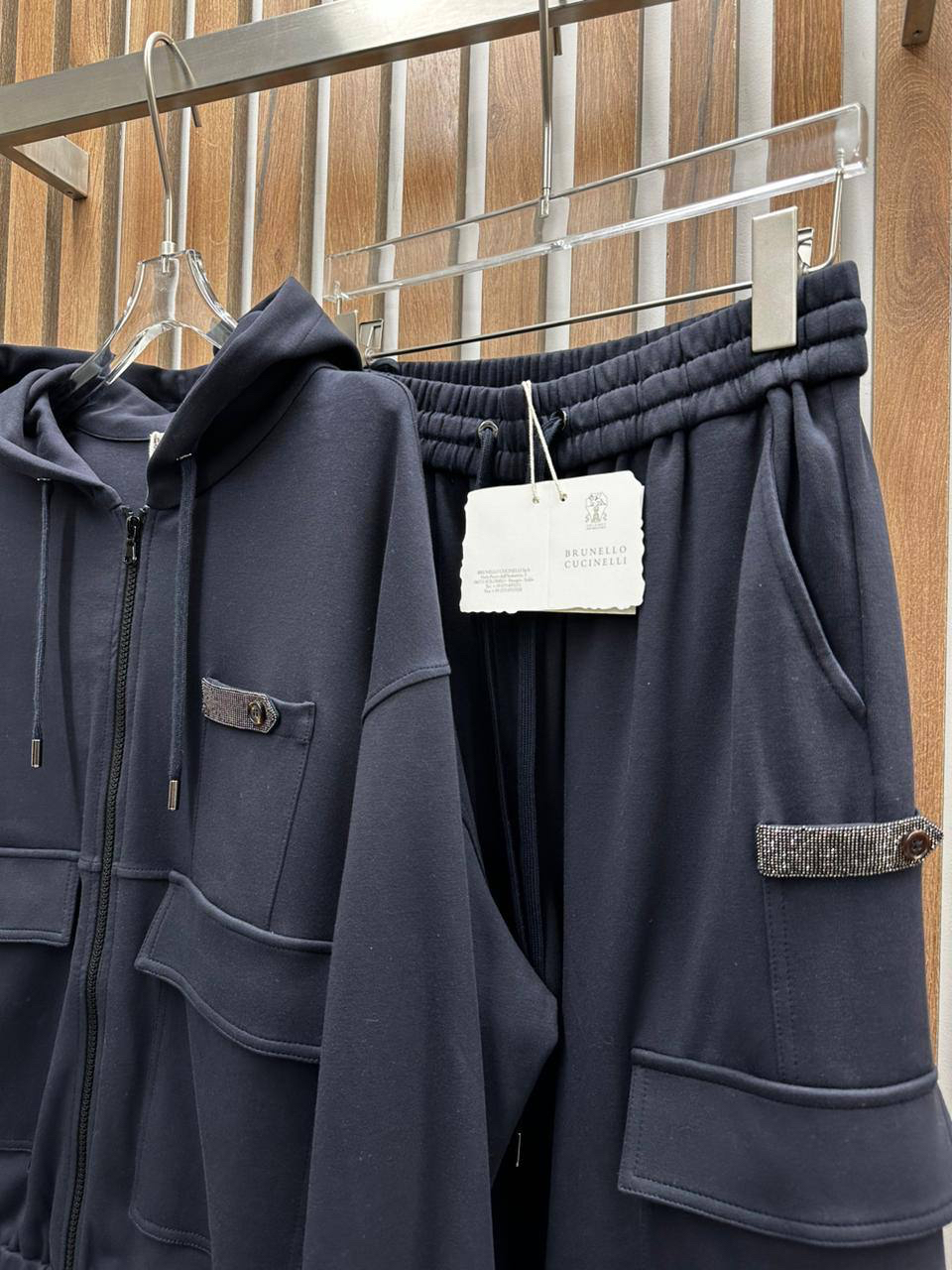 КОСТЮМ BRUNELLO CUCINELLI детальное фото