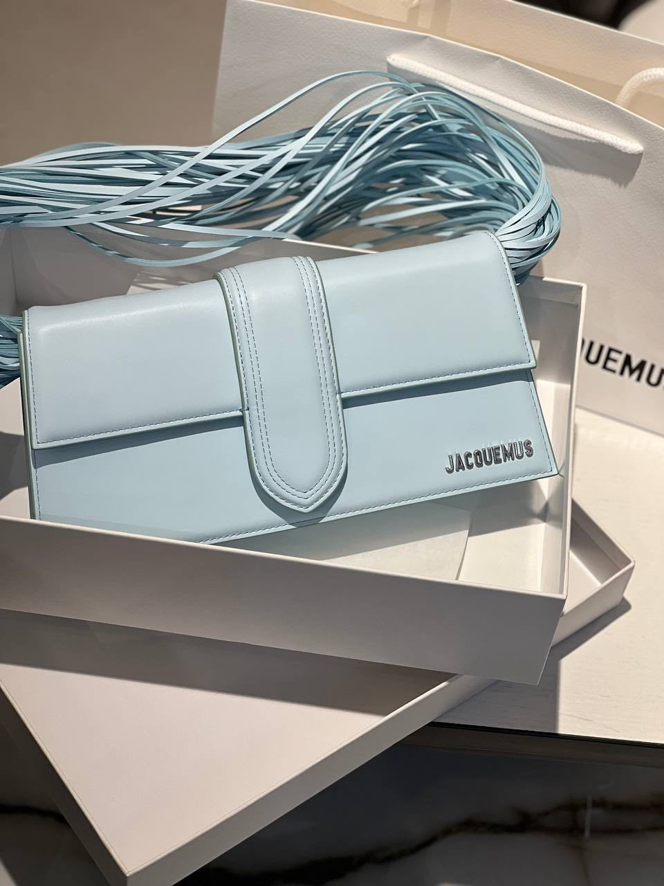 СУМКА JACQUEMUS детальное фото