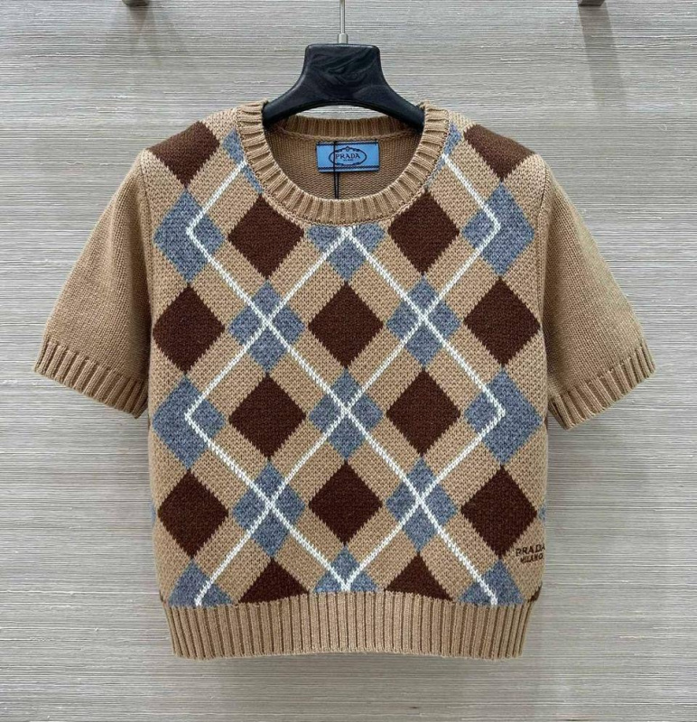 КОФТА PRADA фото