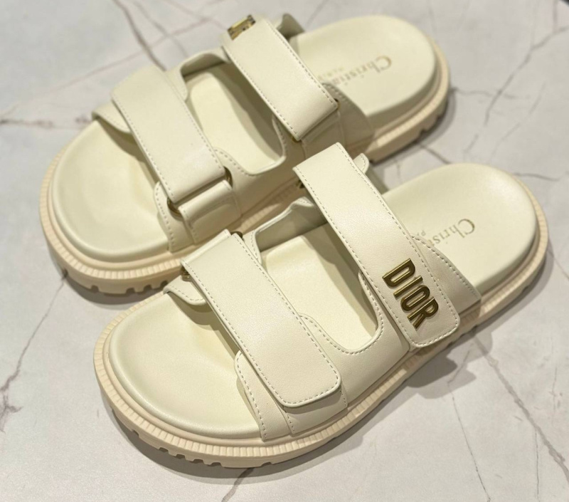 ШЛЕПКИ CHRISTIAN DIOR фото