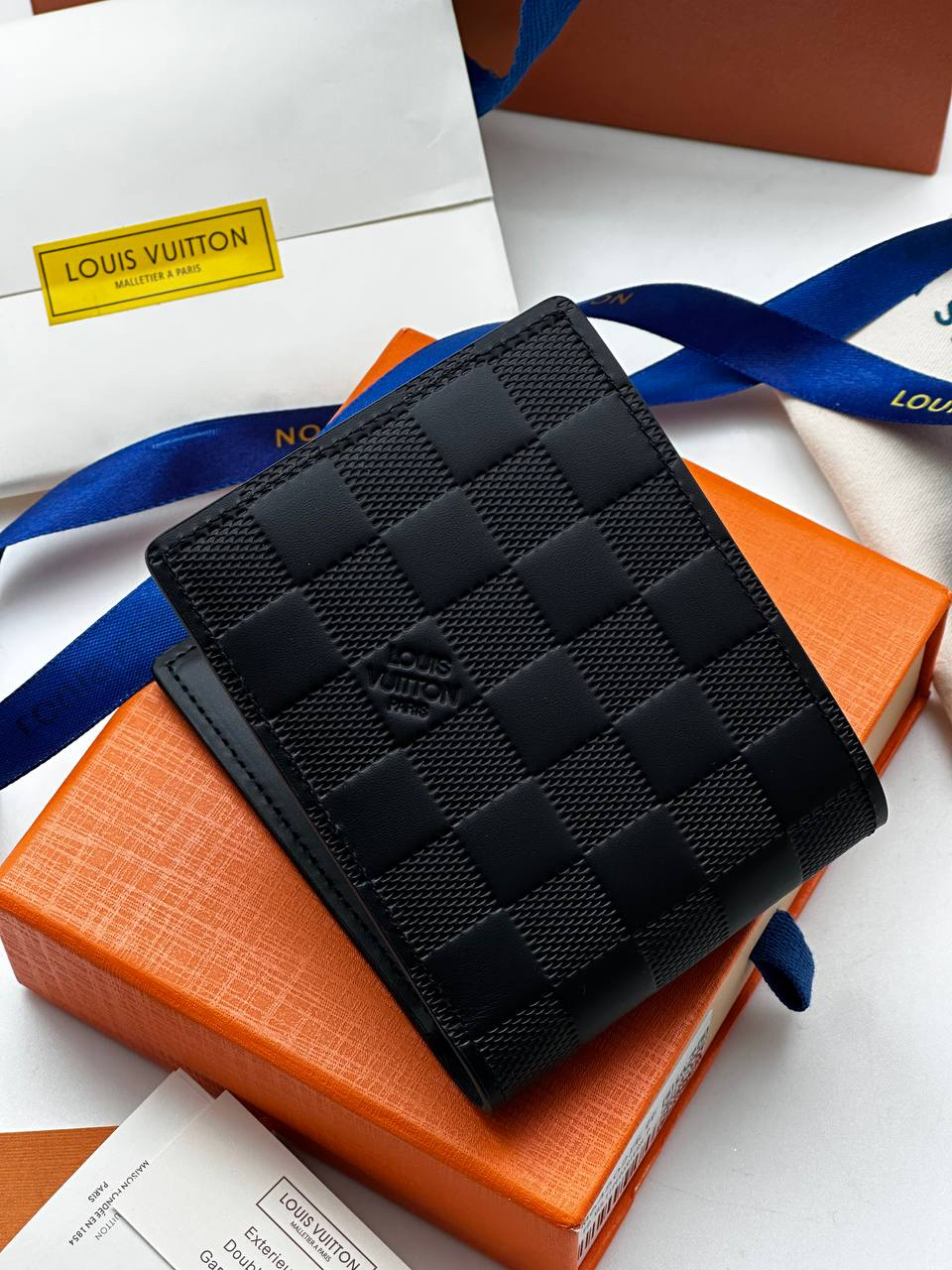 МУЖСКОЙ ПОРТМОНЕ LOUIS VUITTON детальное фото