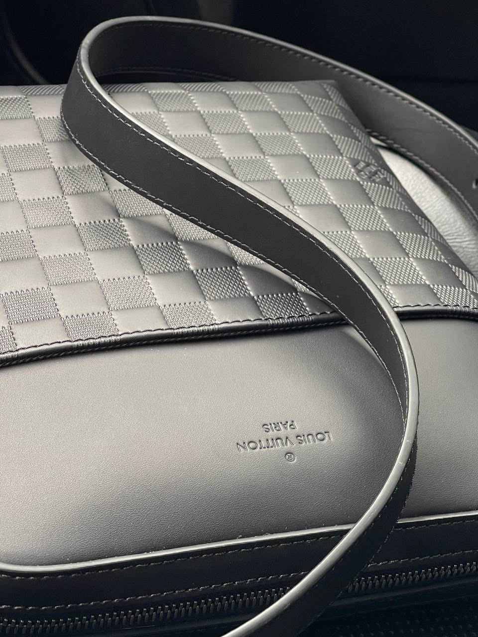 МУЖСКАЯ СУМКА МЕССЕНДЖЕР LOUIS VUITTON детальное фото