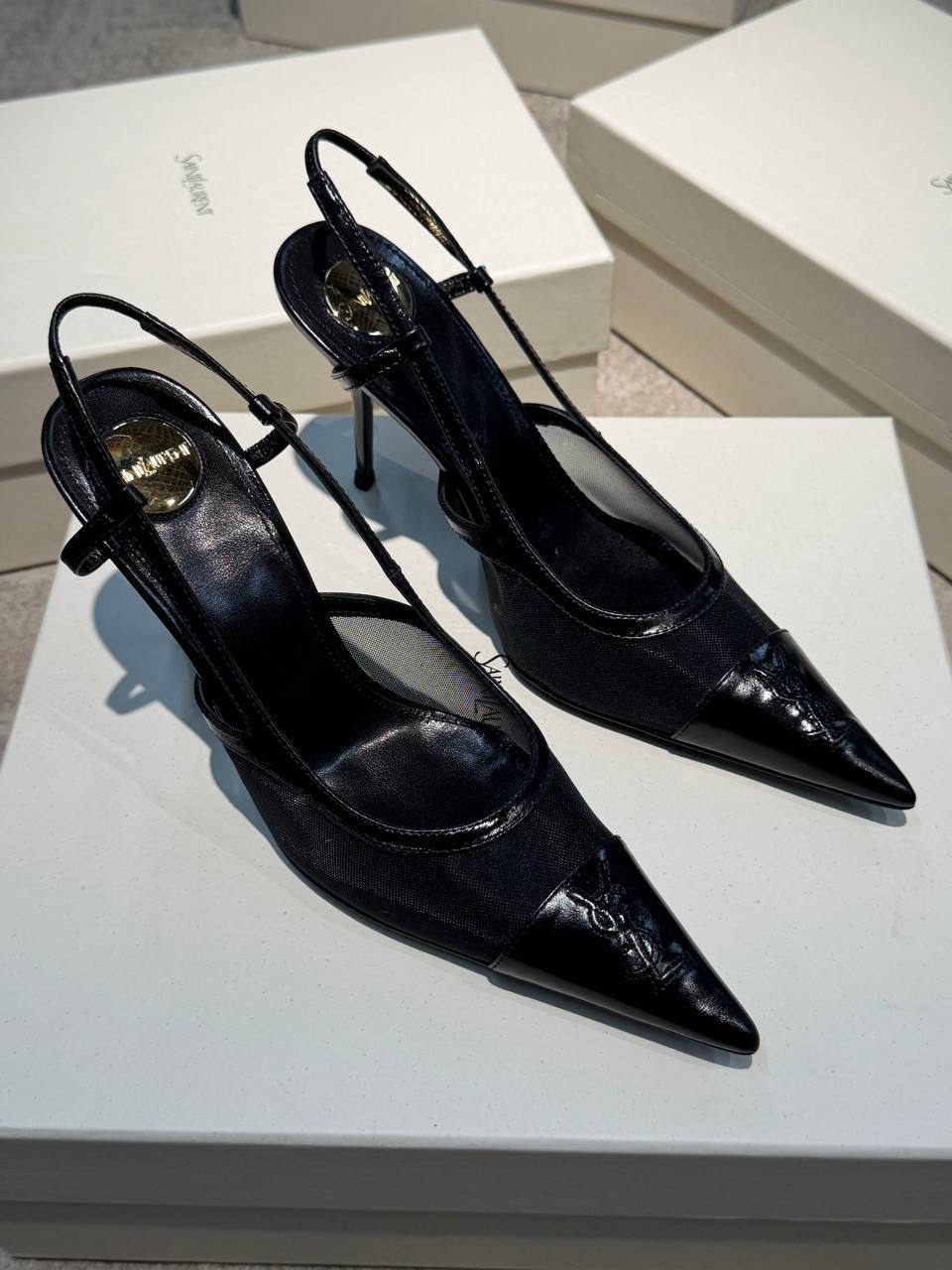 ТУФЛИ SAINT LAURENT детальное фото