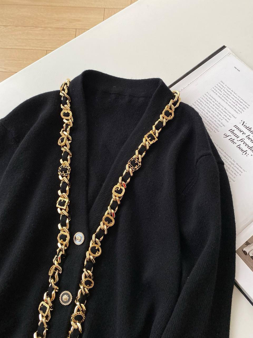 КАРДИГАН CHANEL детальное фото