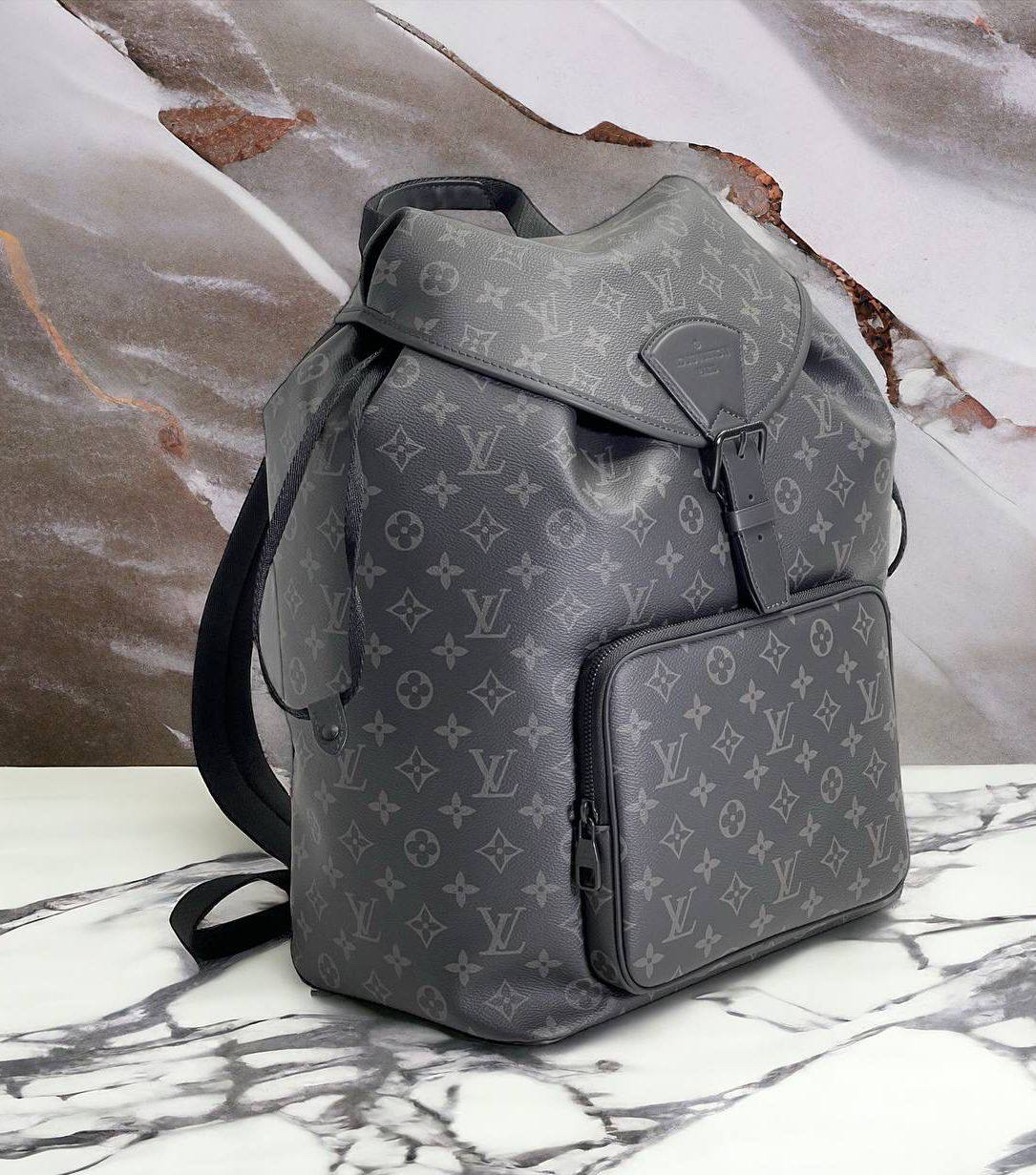 МУЖСКОЙ РЮКЗАК LOUIS VUITTON детальное фото