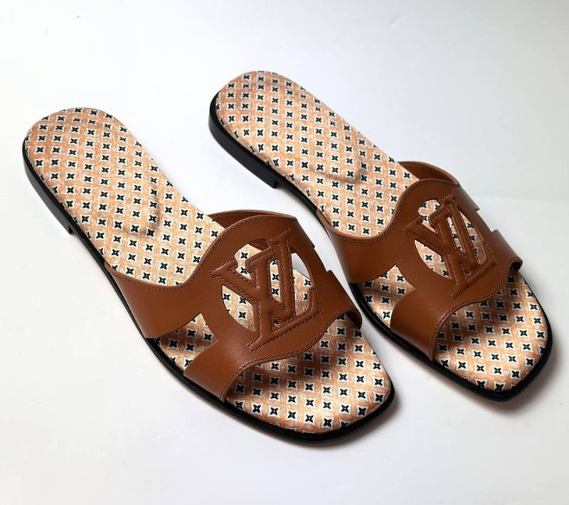 ШЛЕПКИ LOUIS VUITTON фото