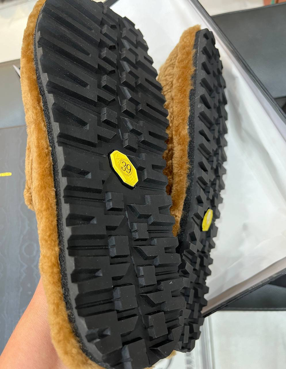 САБО DRIES VAN NOTEN детальное фото