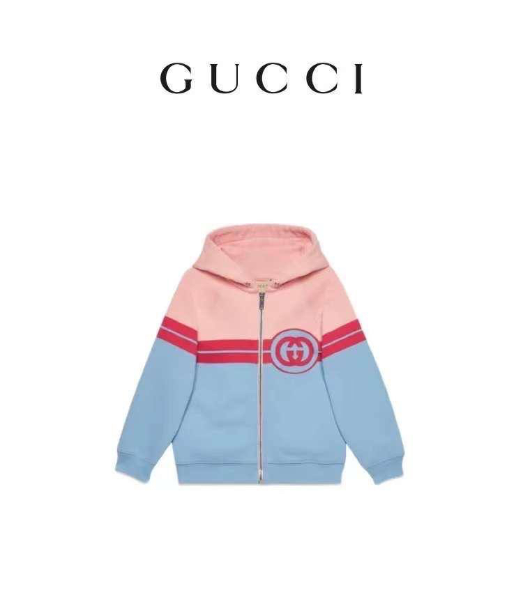 КОСТЮМ GUCCI детальное фото