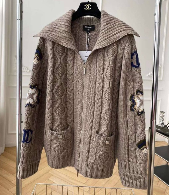 КАРДИГАН CHANEL фото