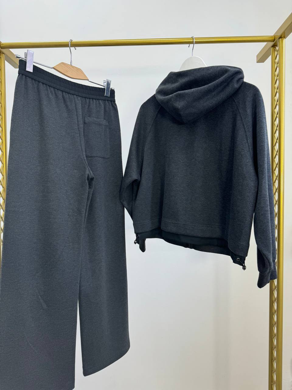 КОСТЮМ BRUNELLO CUCINELLI детальное фото