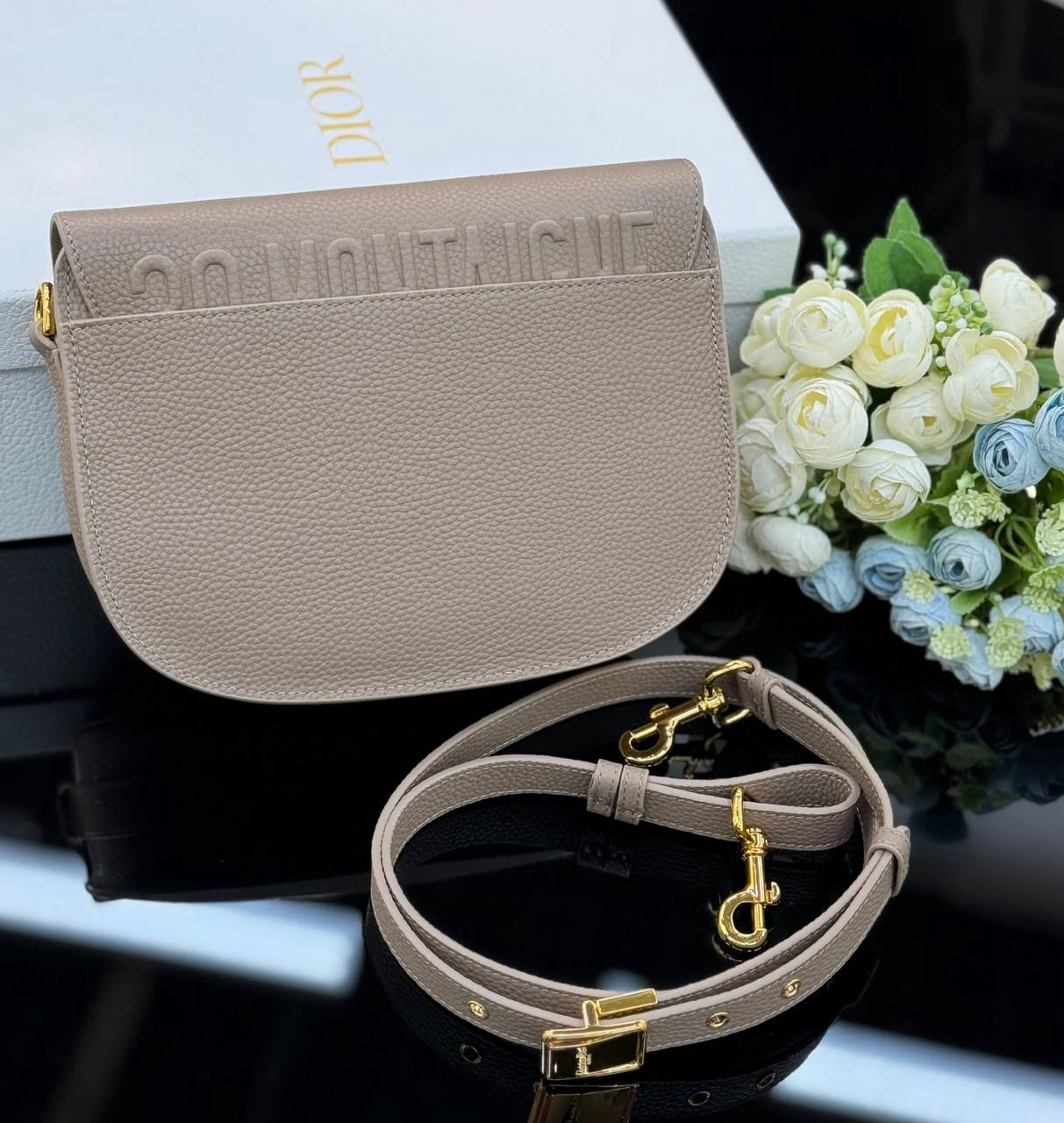 СУМКА CHRISTIAN DIOR BOBBY детальное фото