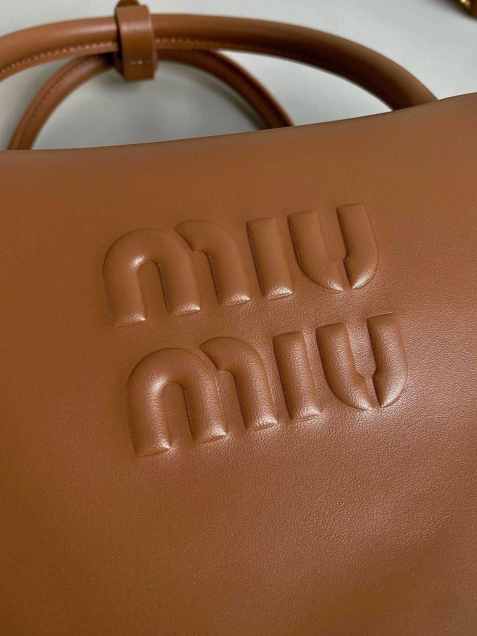 СУМКА MIU MIU детальное фото