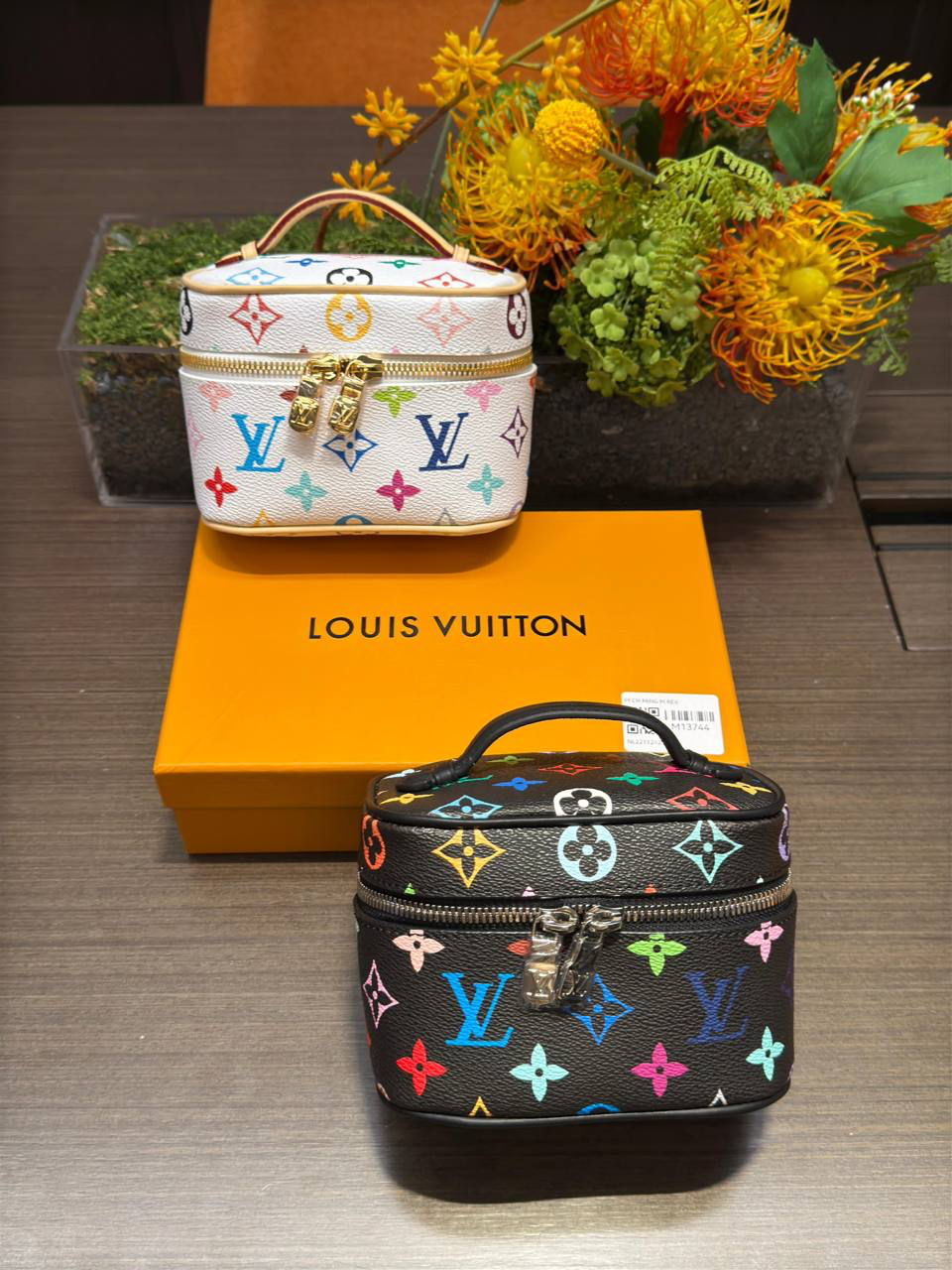 КОСМЕТИЧКА LOUIS VUITTON детальное фото
