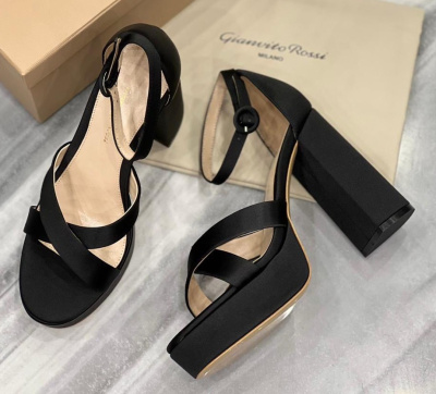 БОСОНОЖКИ GIANVITI ROSSI фото