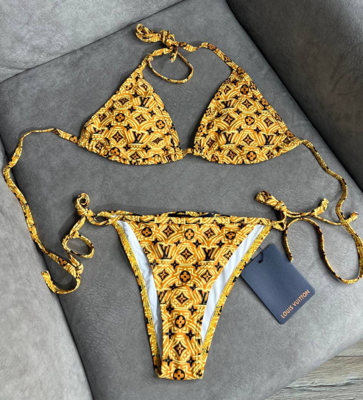КУПАЛЬНИК LOUIS VUITTON фото