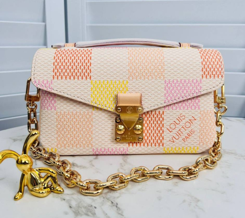 СУМКА LOUIS VUITTON фото