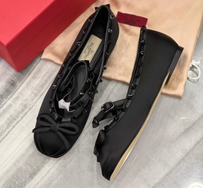 БАЛЕТКИ VALENTINO фото