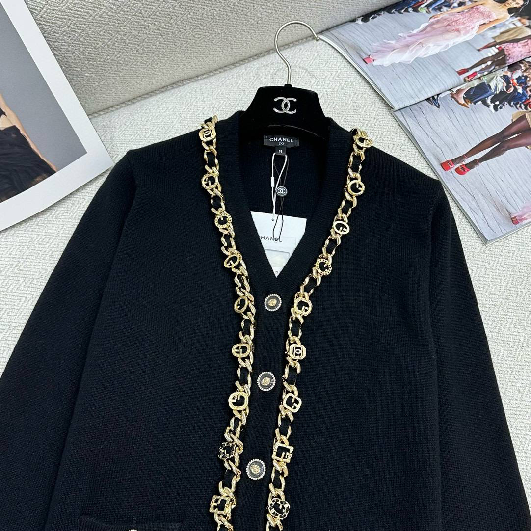 КАРДИГАН CHANEL детальное фото