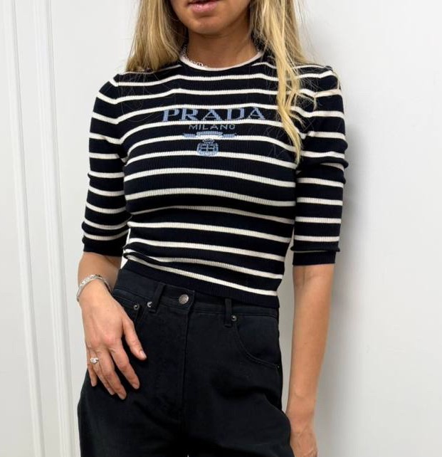 КОФТА PRADA фото