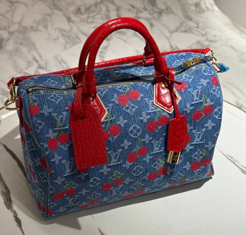 СУМКА LOUIS VUITTON фото