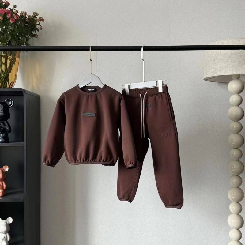 ДЕТСКИЙ КОСТЮМ ESSENTIALS в интернет магазине Люкс Мск ДЕТСКИЙ КОСТЮМ ESSENTIALS фото