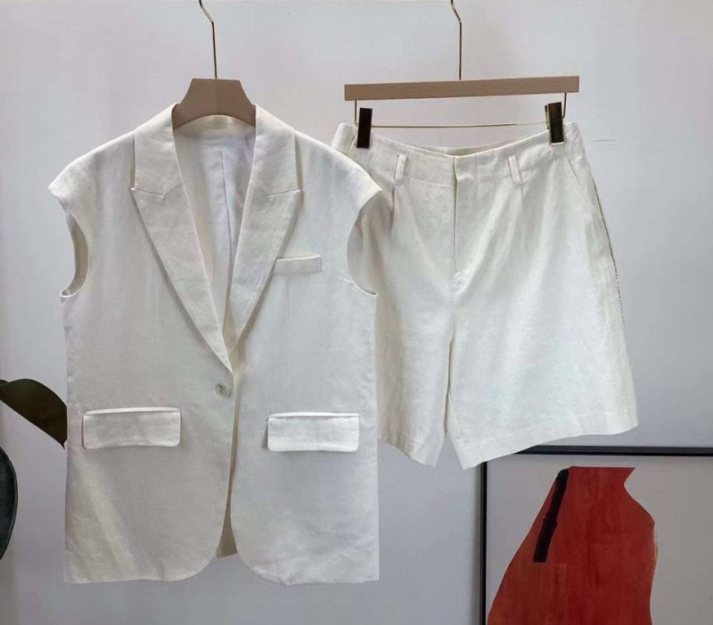 КОСТЮМ BRUNELLO CUCINELLI фото