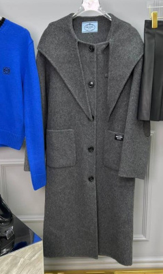 ПАЛЬТО PRADA фото