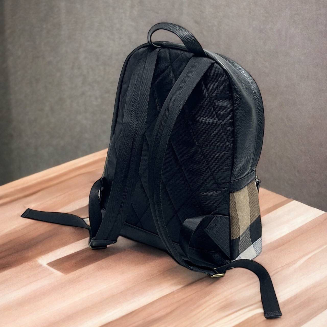 МУЖСКОЙ РЮКЗАК BURBERRY детальное фото