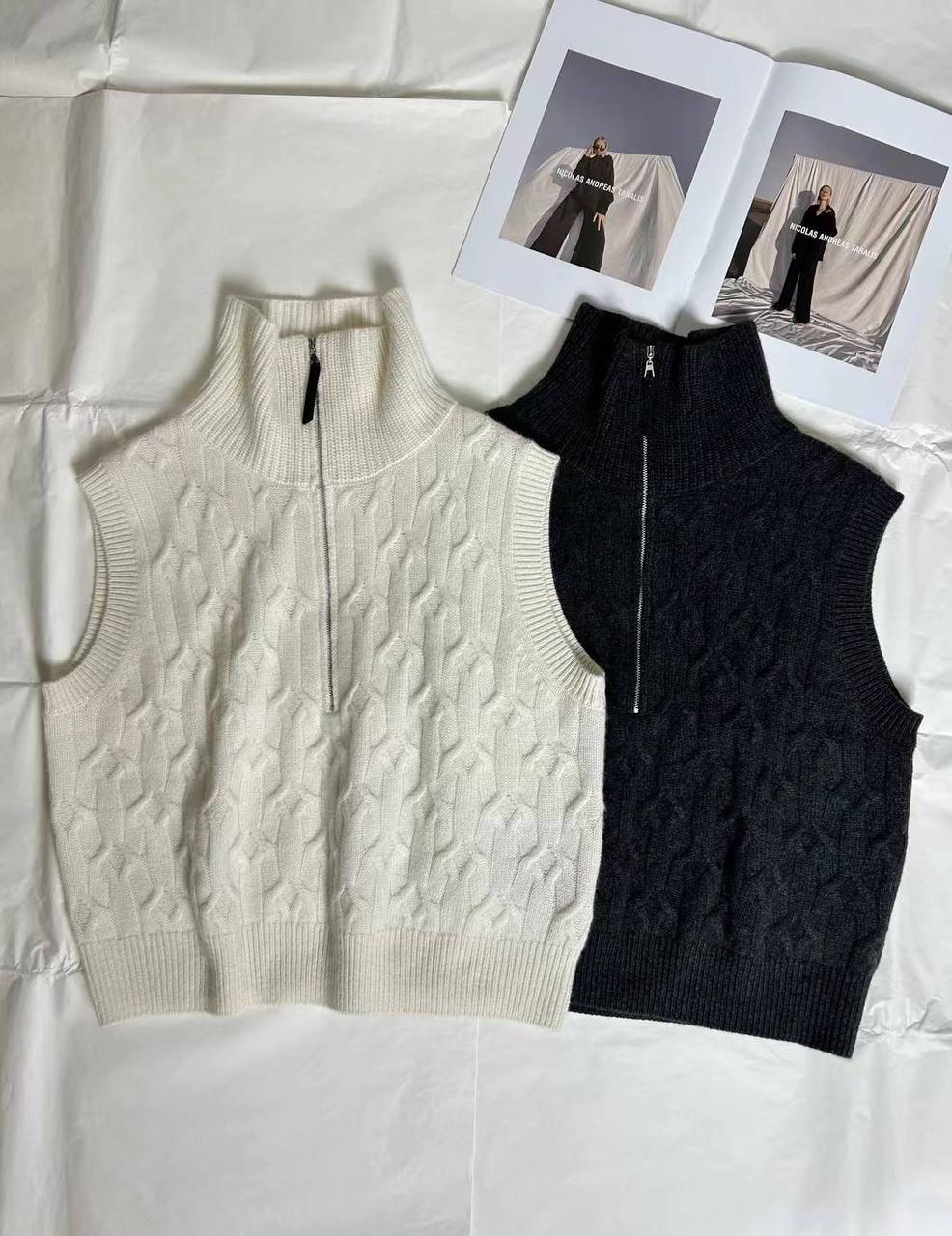 ЖИЛЕТ детальное фото