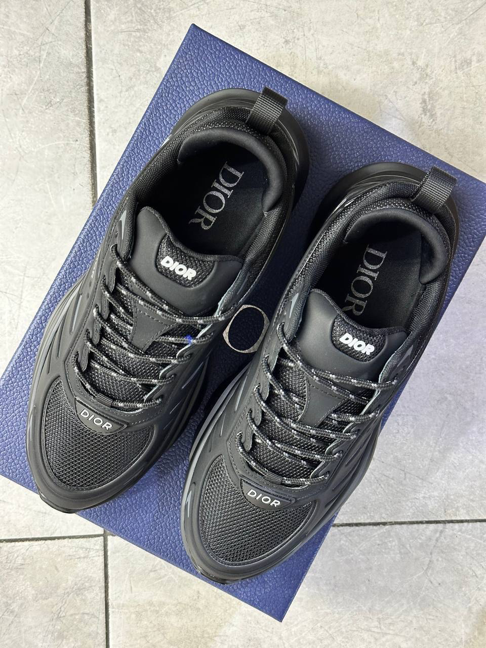 МУЖСКИЕ КРОССОВКИ CHRISTIAN DIOR детальное фото