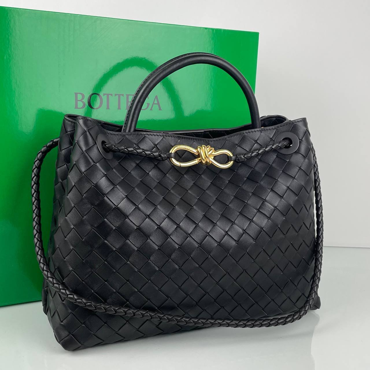 СУМКА BOTTEGA VENETA детальное фото